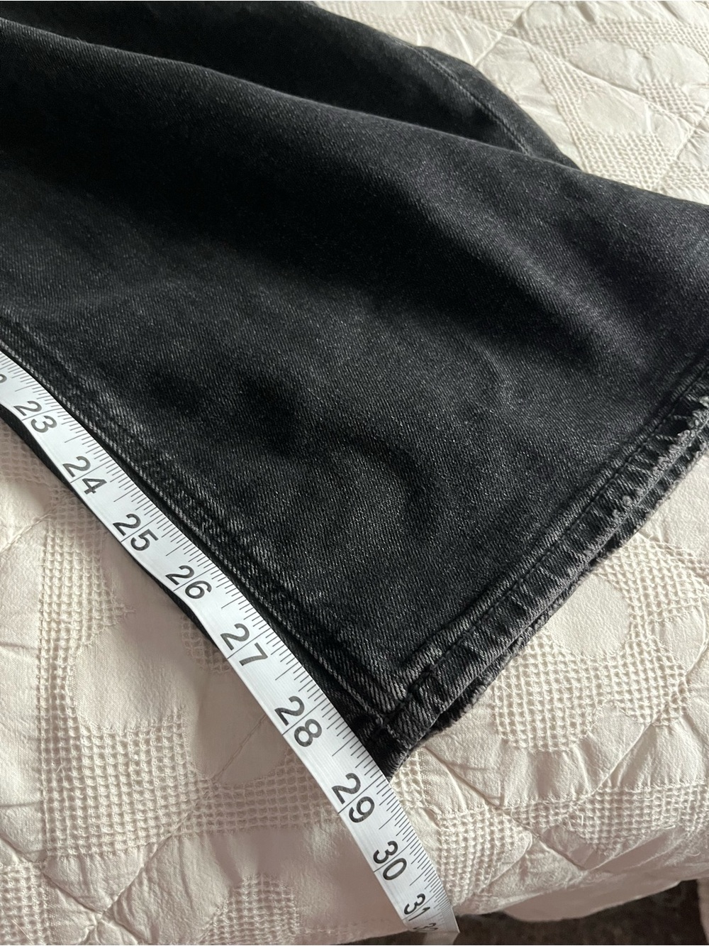 American Eagle CURVY DREAMY DRAPE
SUPER HIGH-RISE
BAGGY WIDE LEG Size 12 - Picture 7 of 8